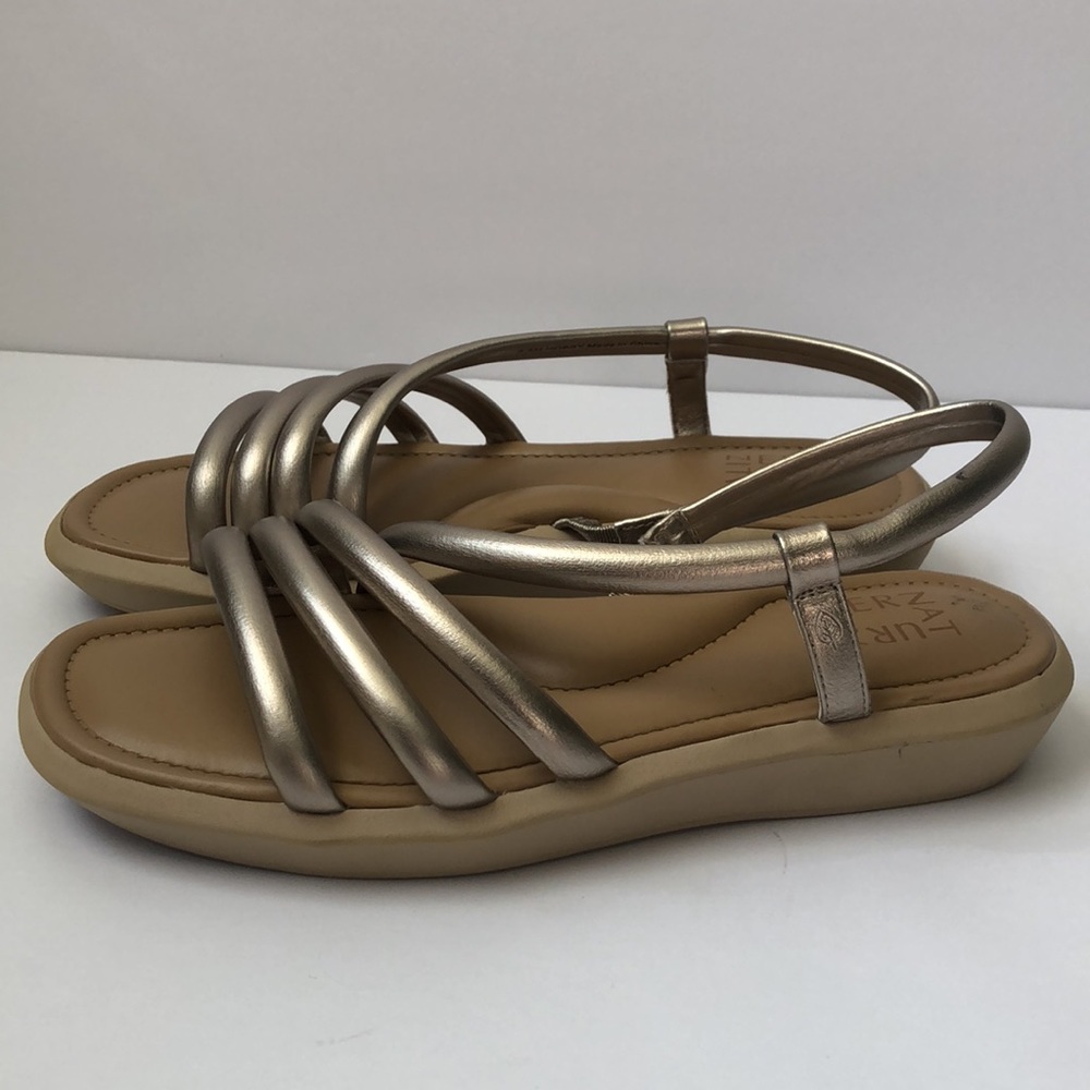 Naturalizer Hobby silver strappy sandals!!
